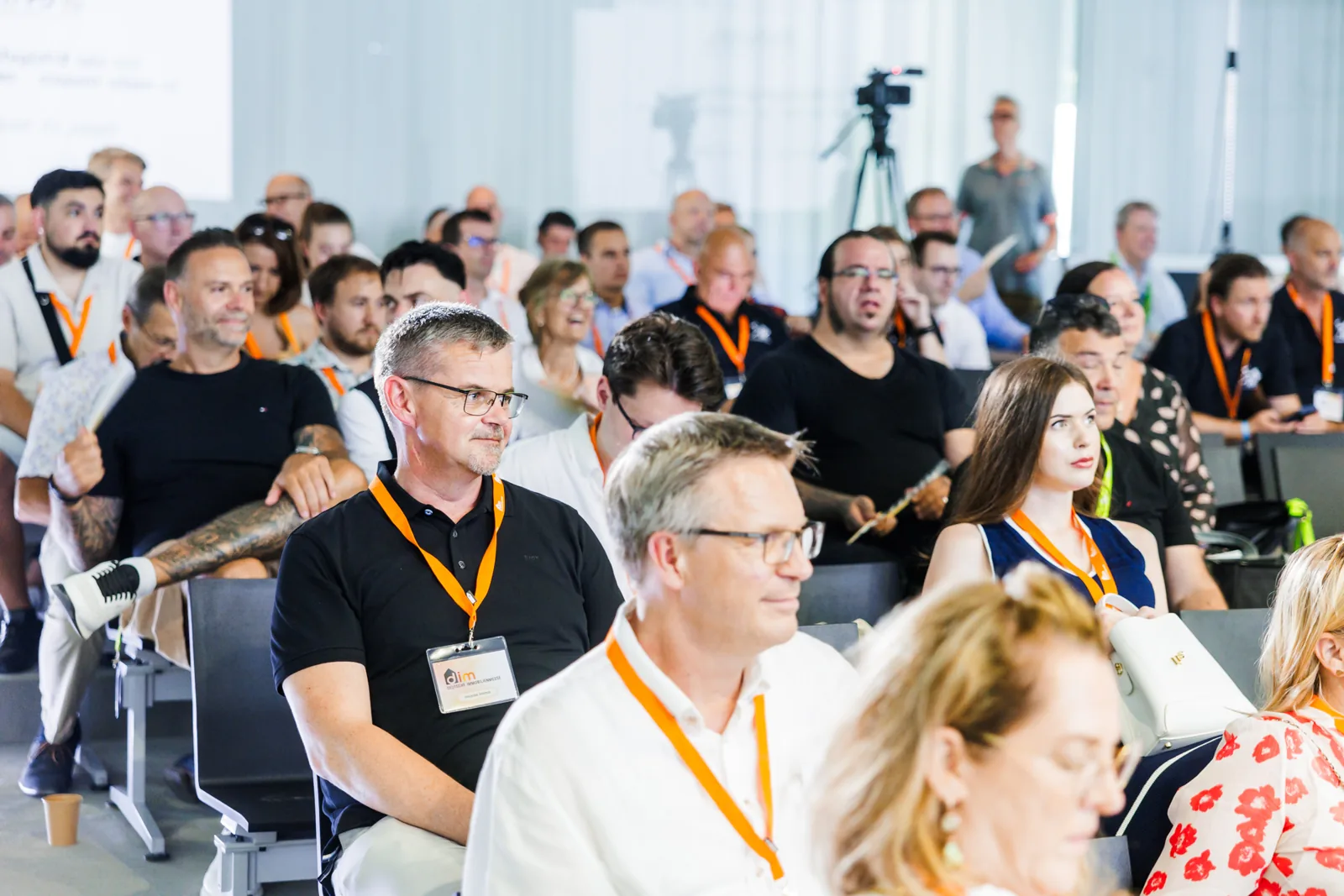Publikum auf der Deutschen Immobilienmesse (DIM) des BVFI